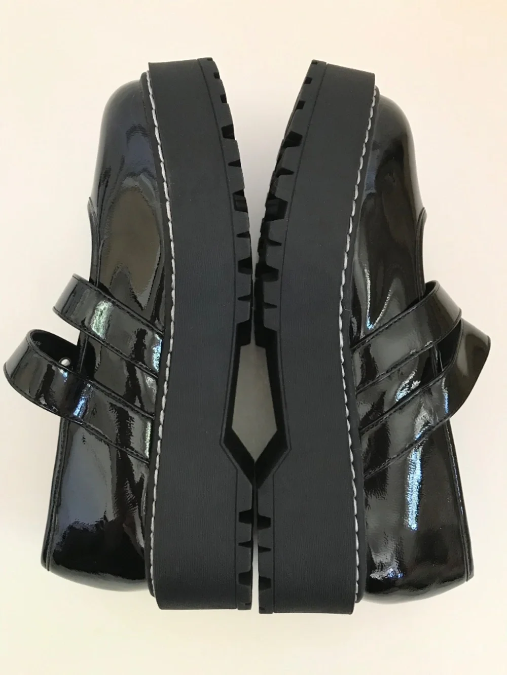 TORRID Mary Jane Black Patent Shoe Size 10.5 WW Extra Wide Width